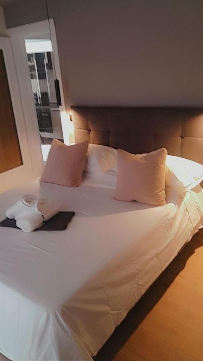 Appartement Manara 10 *